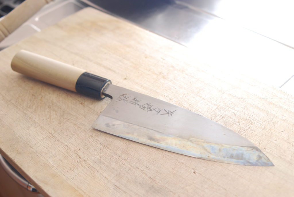 魚の神経締めに使う包丁