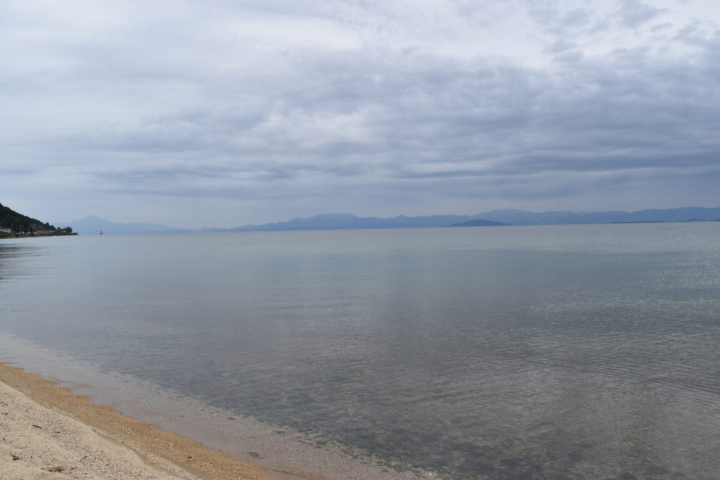 琵琶湖北湖西岸の写真